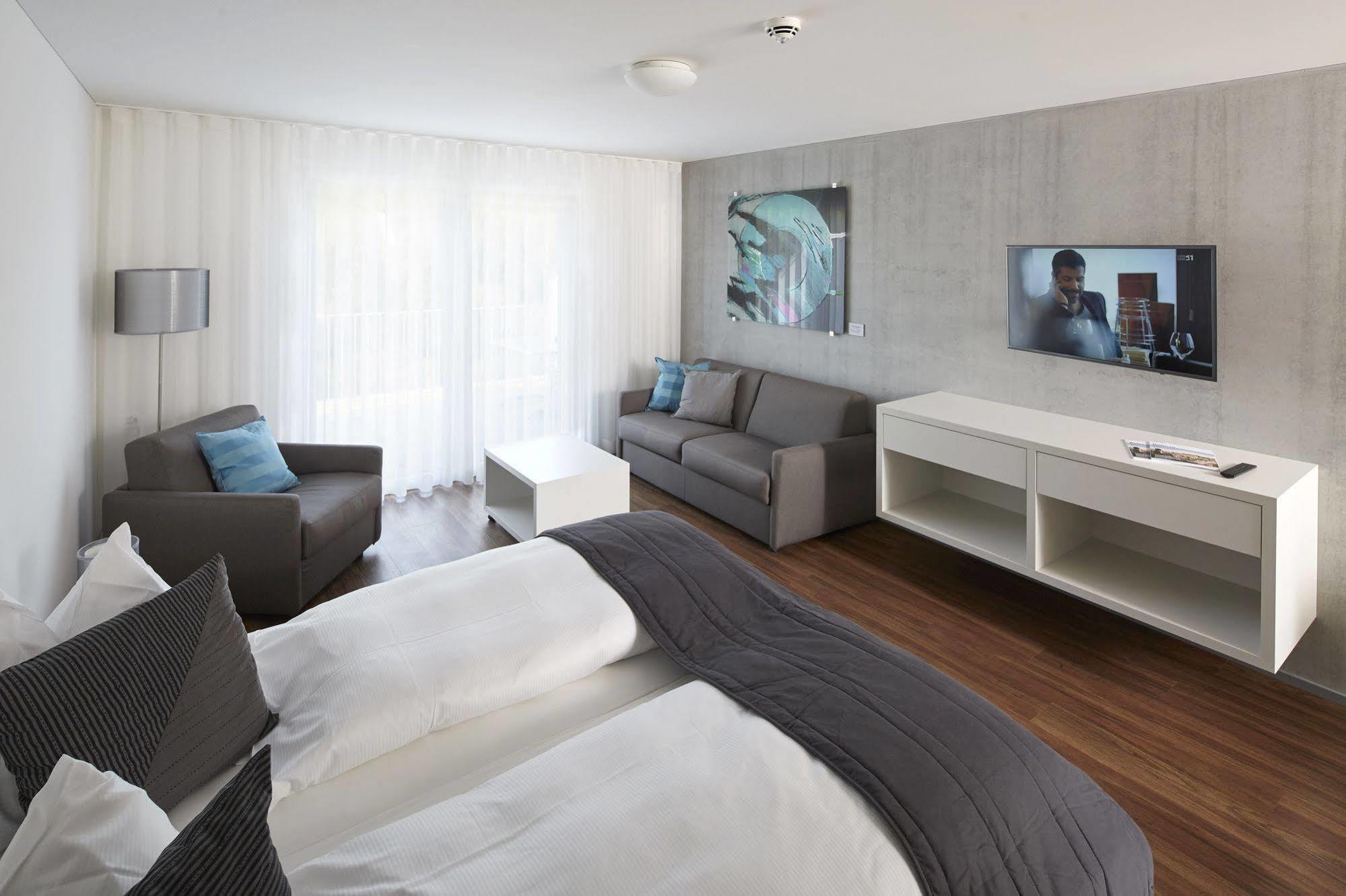 Aparthotel באדן מראה חיצוני תמונה