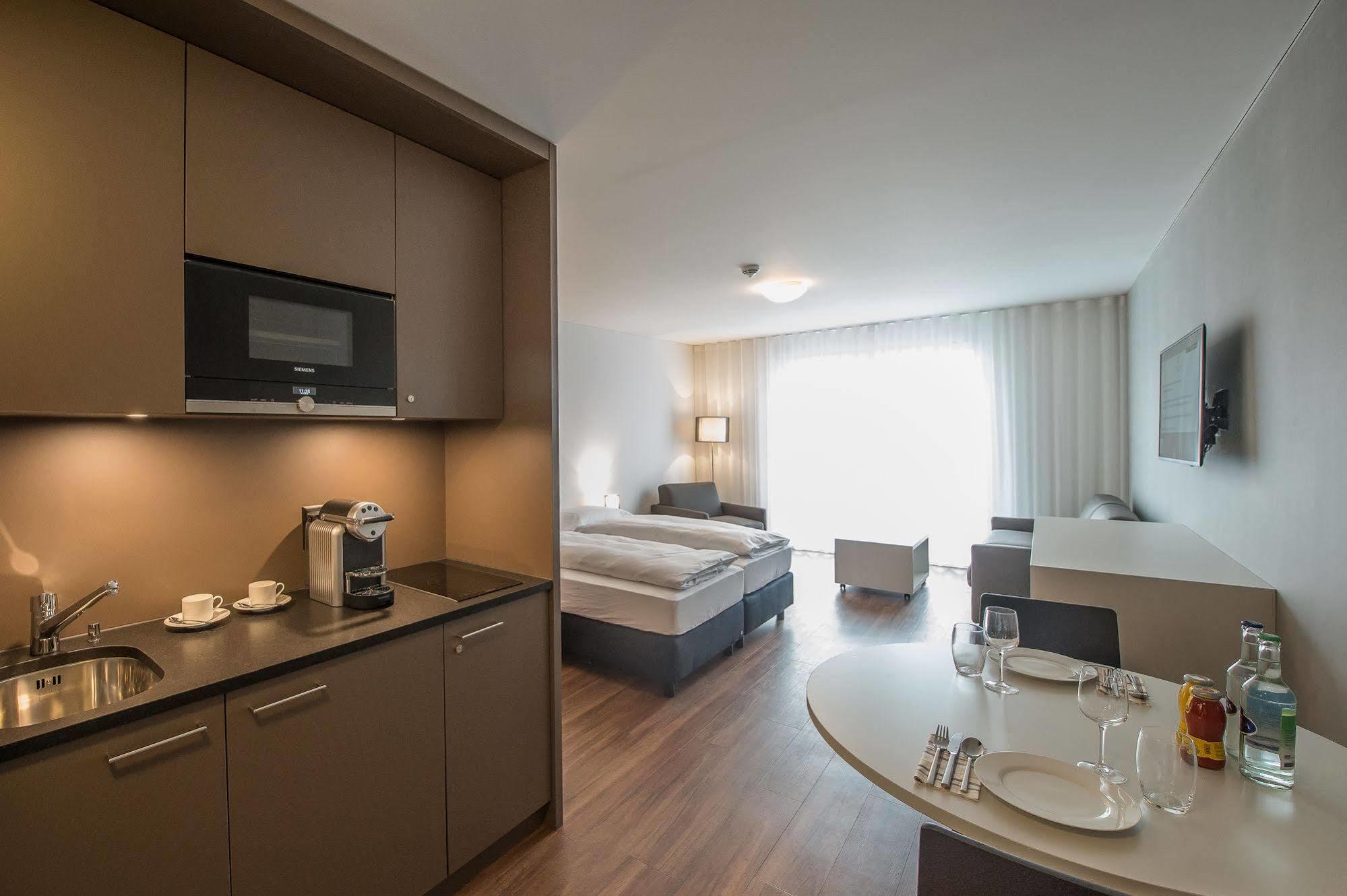 Aparthotel באדן מראה חיצוני תמונה